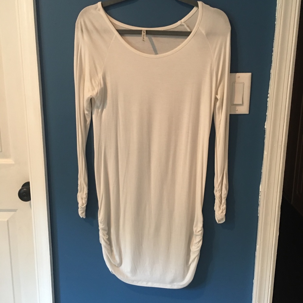 42pops Cream Long-sleeved Tunic